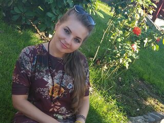 DenniseBrown toy cam naked